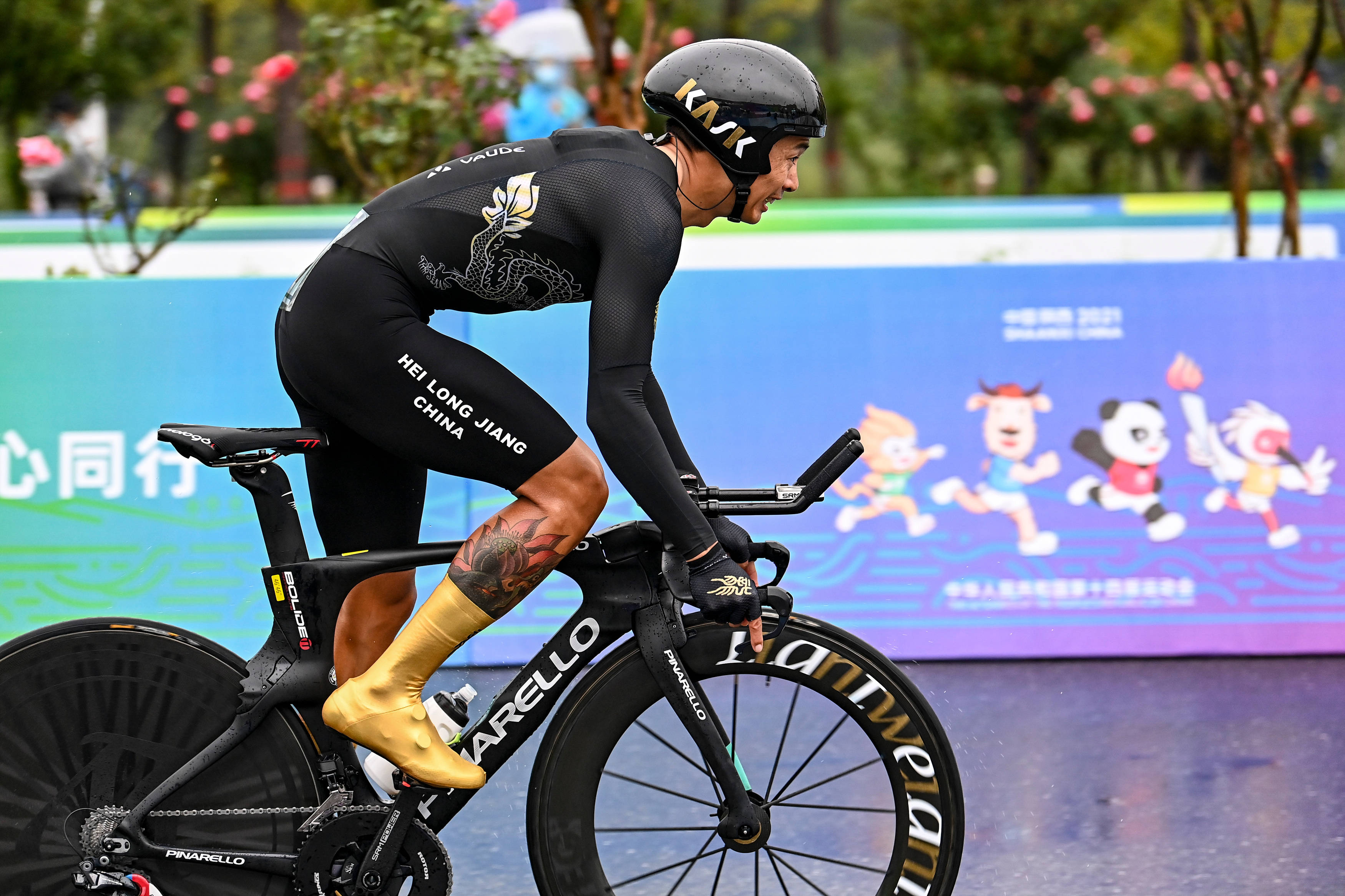 加拿大男子自行车队刷新团体追逐赛记录的简单介绍 加拿大男子自行车队刷新团体追逐赛记录的简单介绍