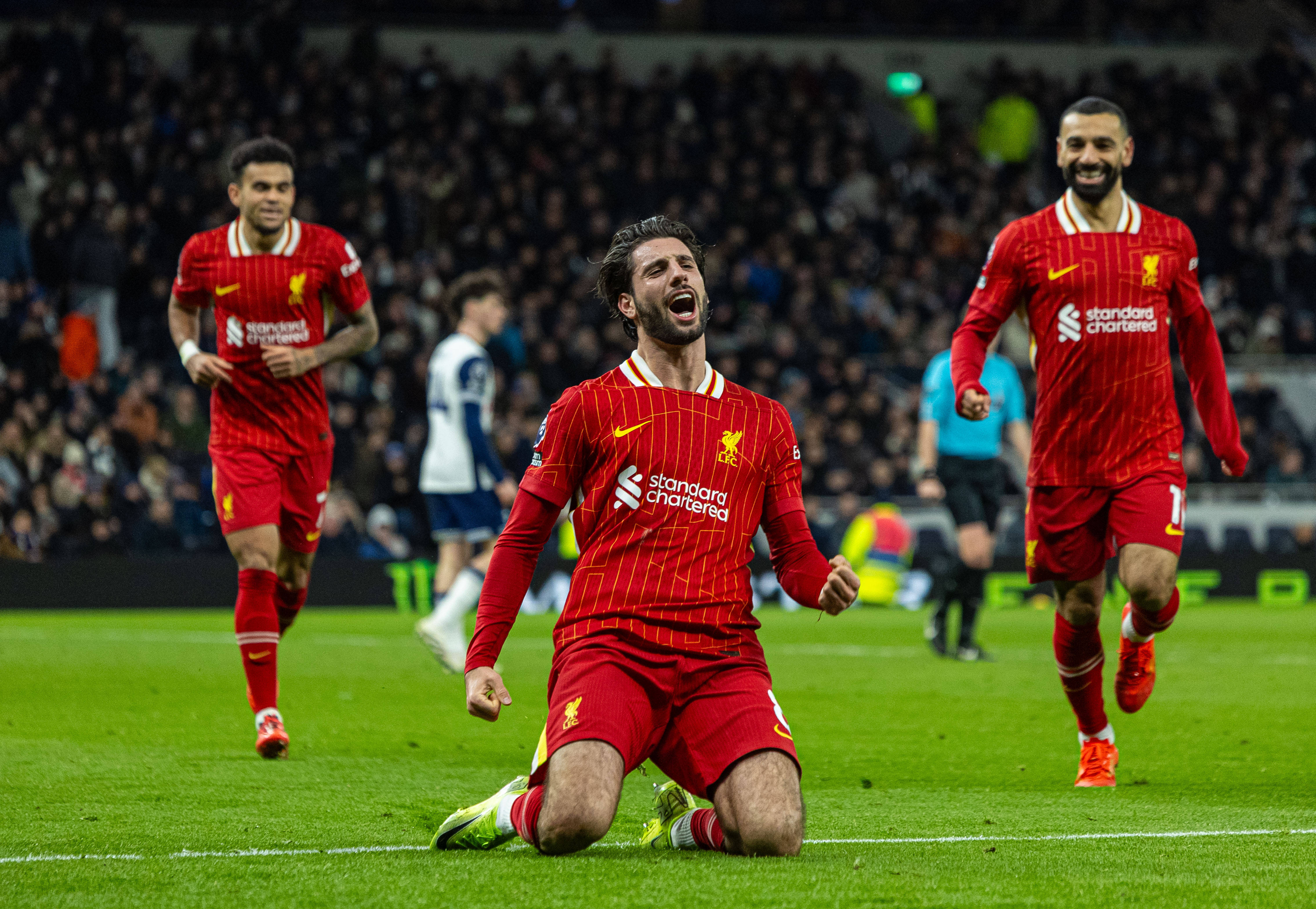 利物浦逆袭尤文图斯,锁定四强名额的简单介绍 利物浦逆袭尤文图斯,锁定四强名额的简单介绍