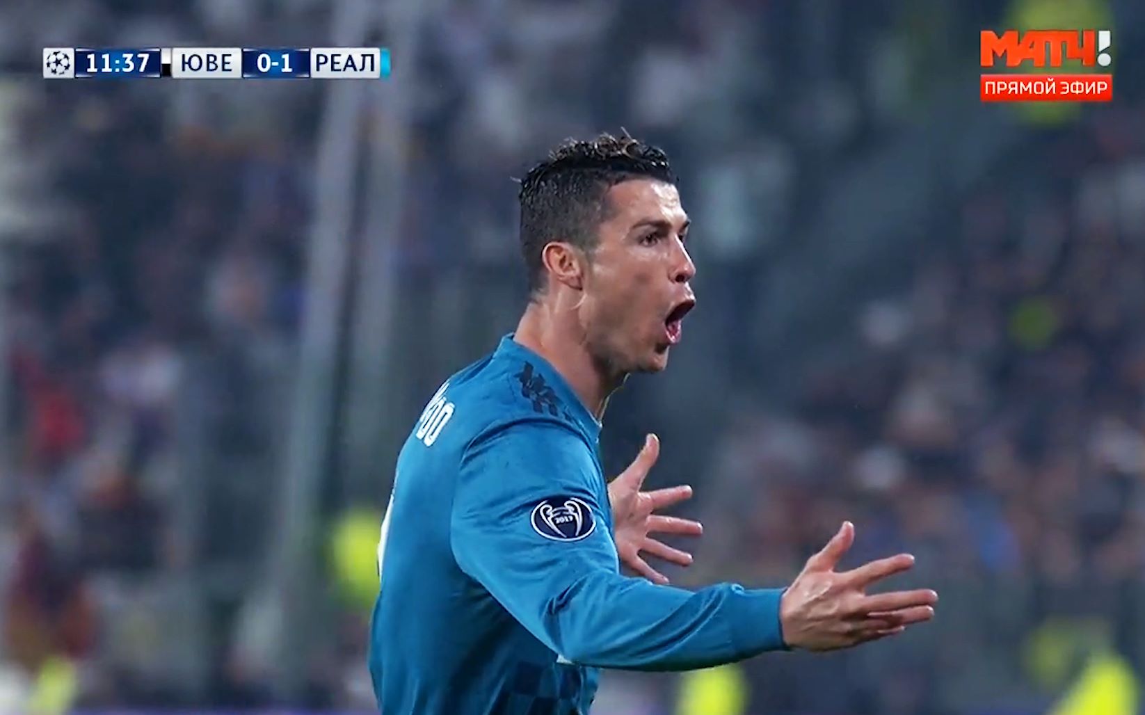 C罗单刀单刀直面,尤文图斯攻势无人能挡 C罗单刀单刀直面,尤文图斯攻势无人能挡