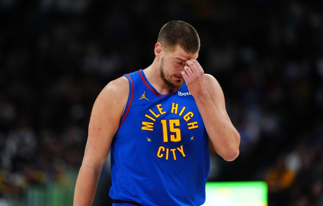 掘金不敌爵士，连败收场