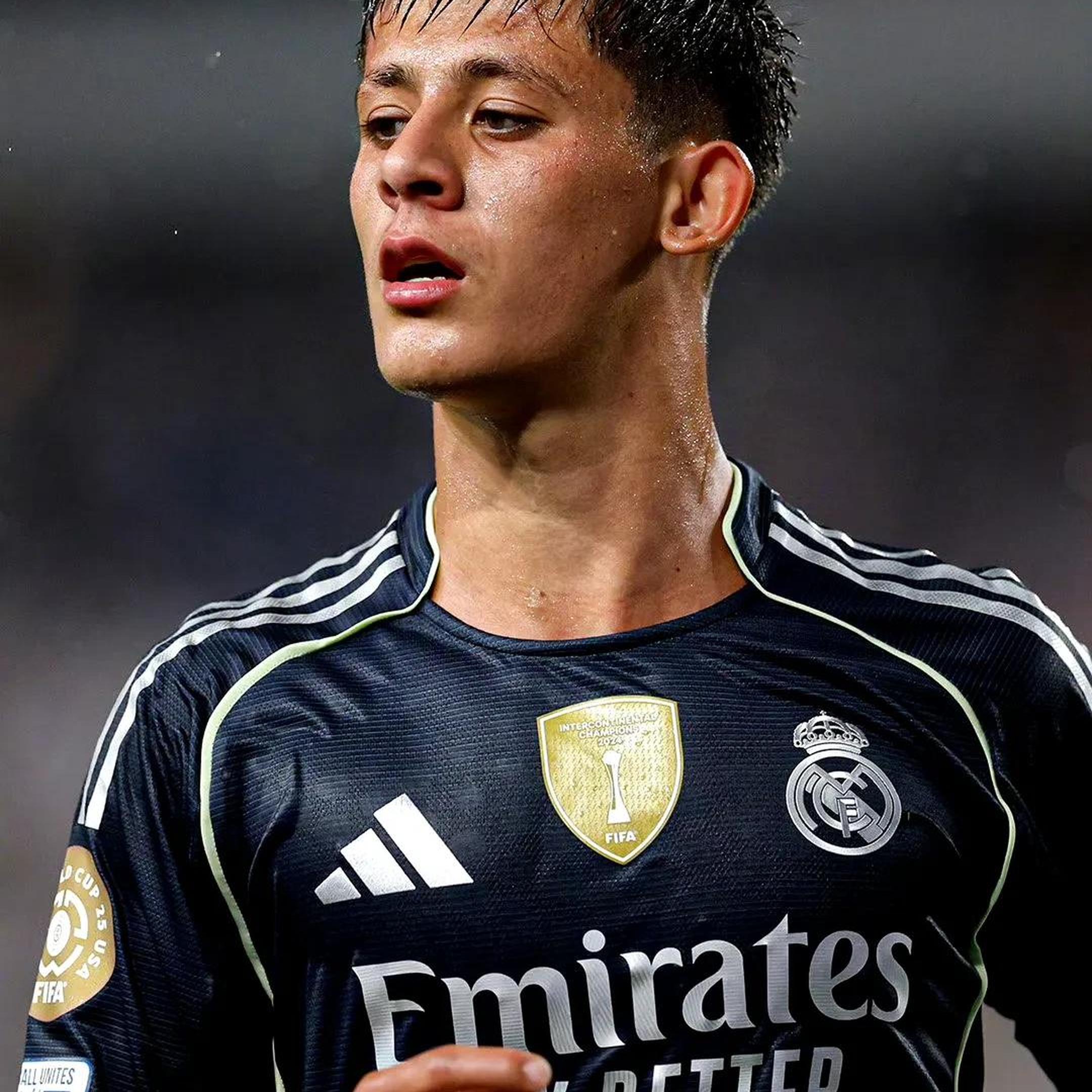 尤文图斯官宣签下巴黎后卫，强化后防实力的简单介绍