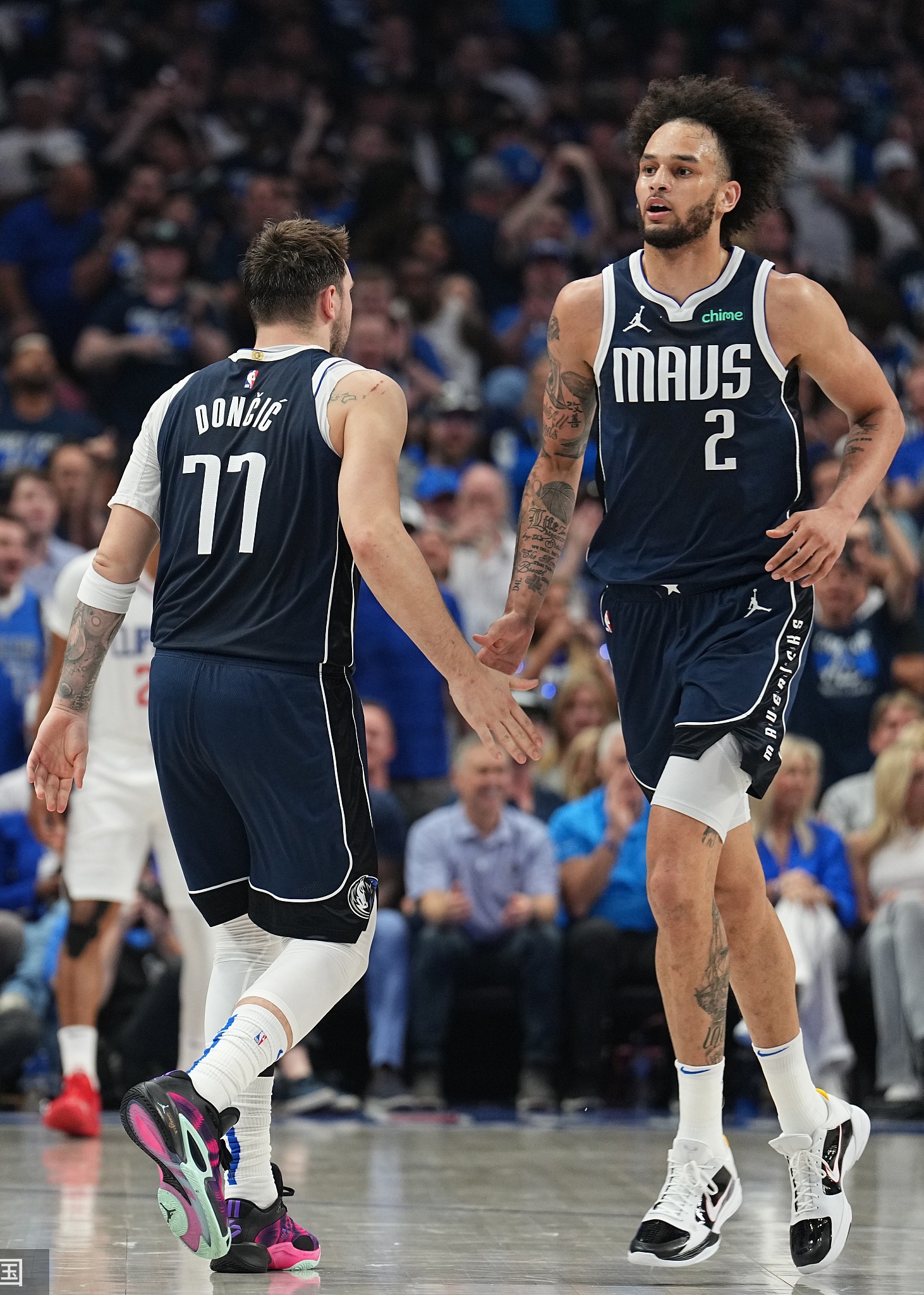 快船击败独行侠,拉文31+10 快船击败独行侠,拉文31+10