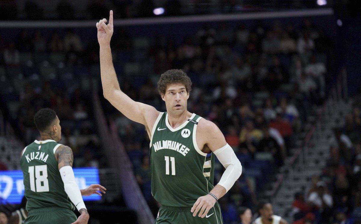 关于雄鹿近期状态低迷，遭遇连败的信息