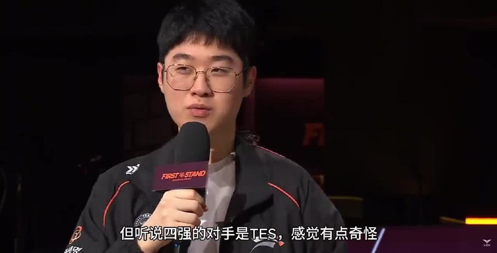 TES鏖战T1，Zeus极限生还后反打鏖战多局四强赛，锁定晋级资格